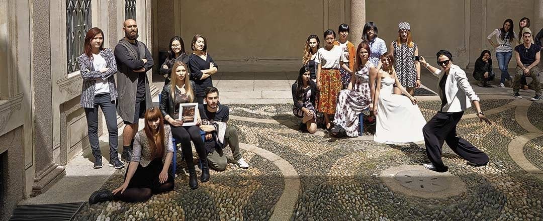 NABA米蘭藝術大學學生作品與Claudia Gian Ferrari時尚系列共同以「Ritratto di gruppo / Conversation Piece」為題在米蘭展出